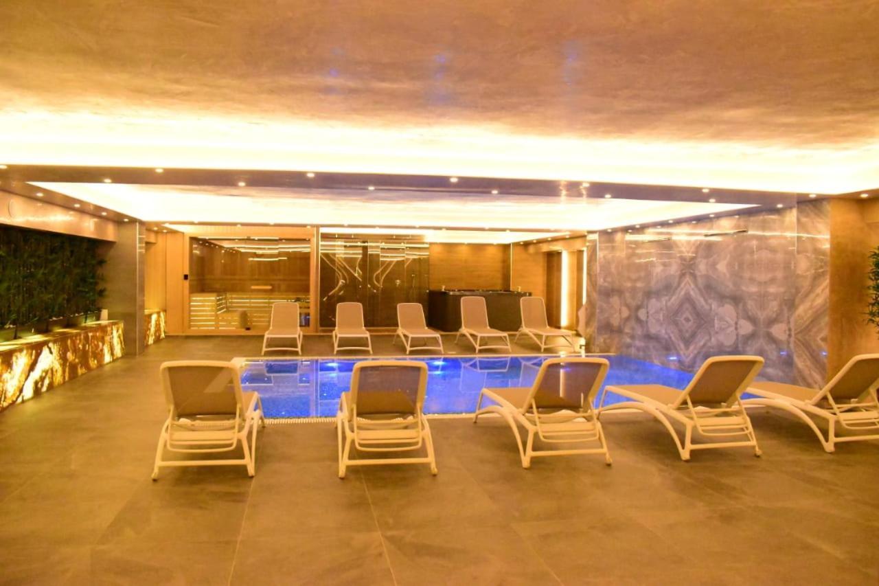 Brilliant Hotel & Spa Golem  Exteriör bild