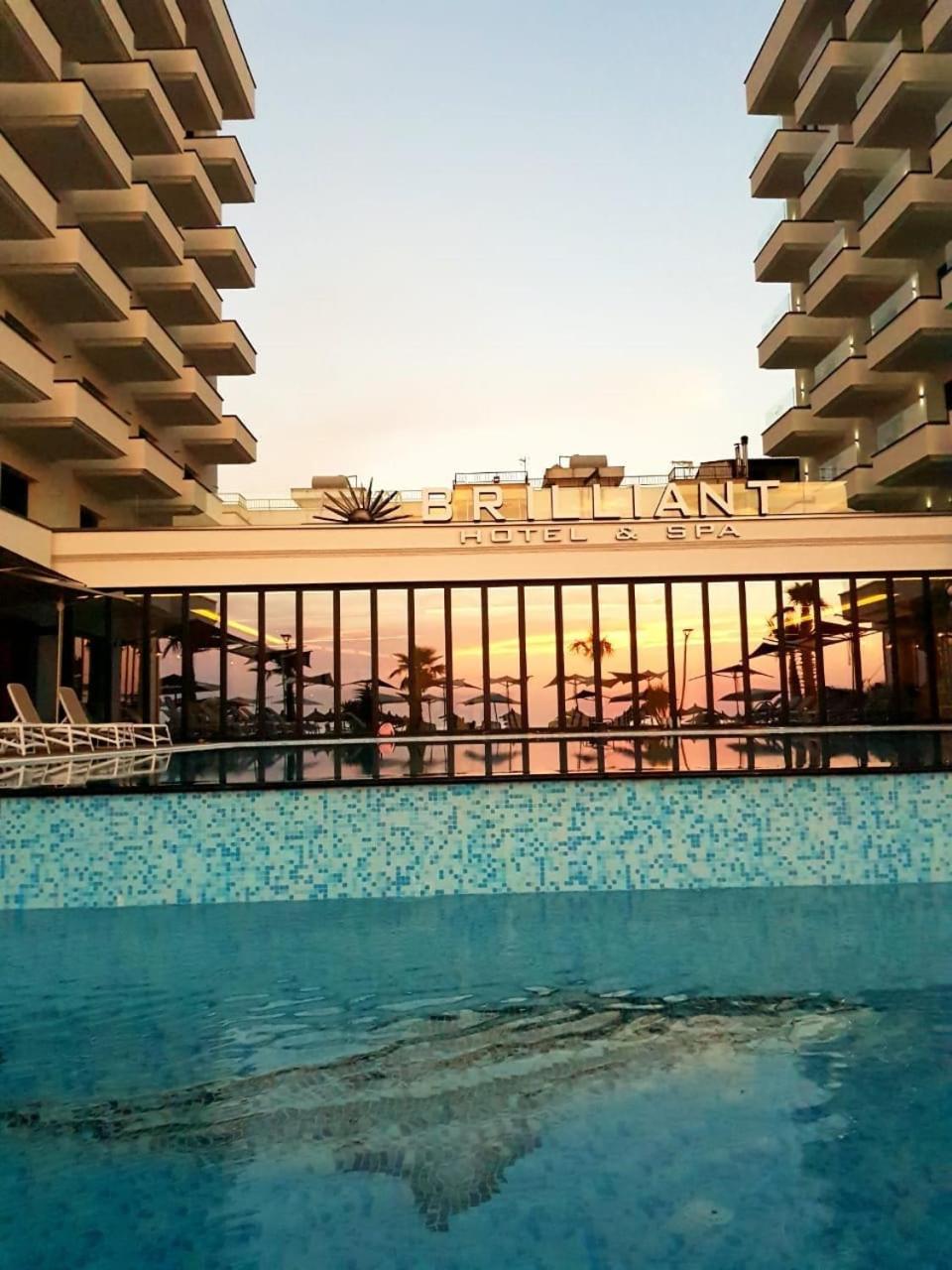 Brilliant Hotel & Spa Golem  Exteriör bild